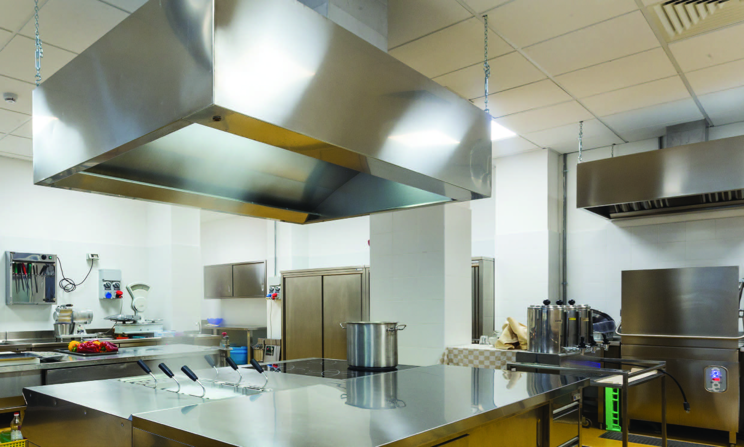 Kitchen Canopy Cleaning For Hospitality Healthcare Food Sectors   Jaymak Canopy Clean Flyer 3 